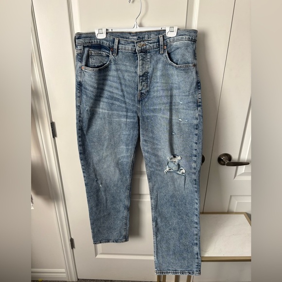 Old Navy | Extra High Rise Sky-Hi Straight Distressed Jeans | Size 16 - Picture 2 of 5